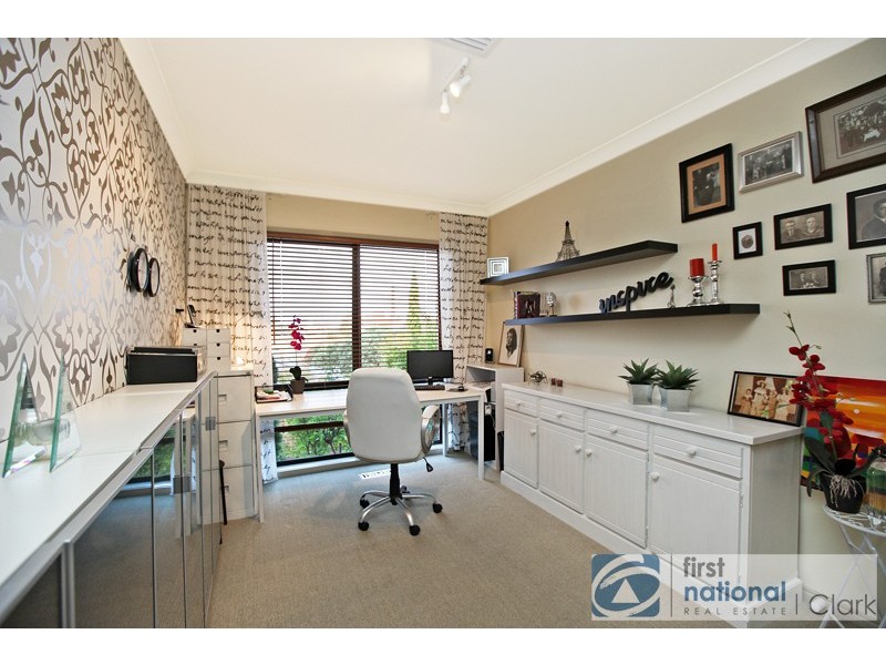 8 Bell Park Close, Warragul VIC 3820