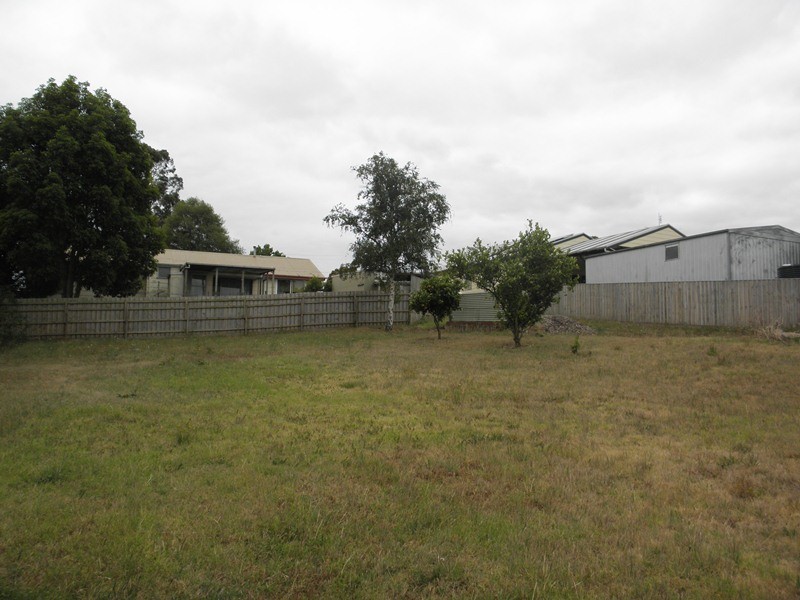 14A Lampard Road, Drouin VIC 3818