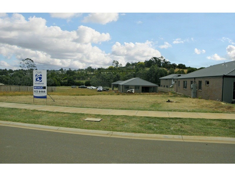 9 Kensington Drive, Warragul VIC 3820