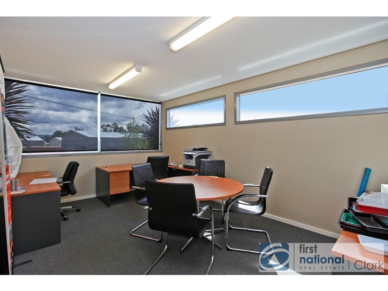 4 Darcan Way, Drouin VIC 3818