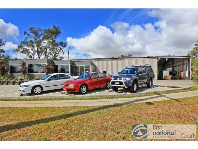4 Darcan Way, Drouin VIC 3818