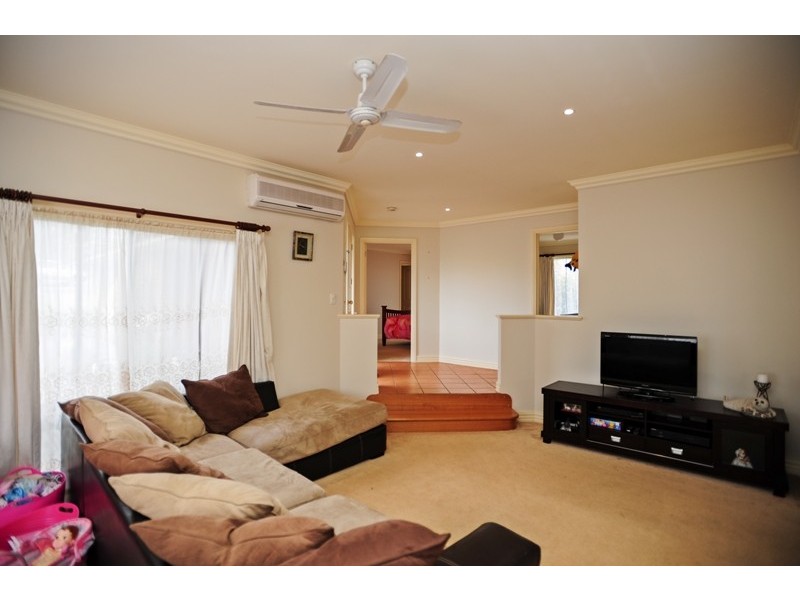 98 Stoddarts Road, Warragul VIC 3820