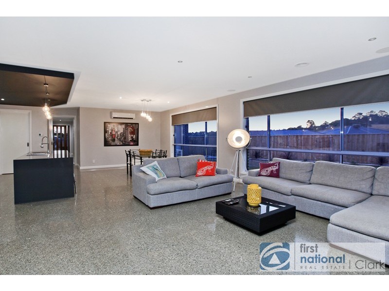 4 Hawkesburn Court, Warragul VIC 3820