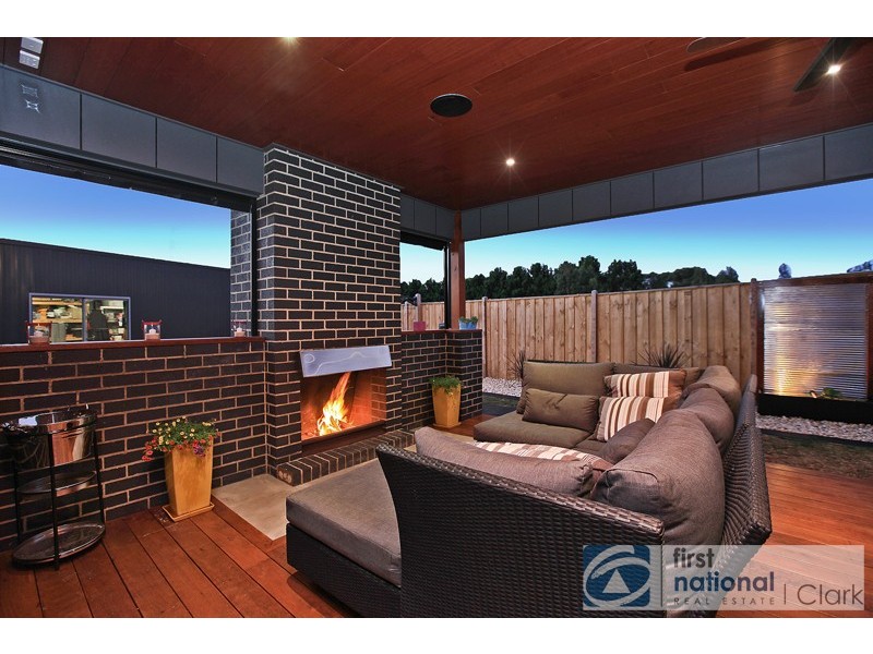 4 Hawkesburn Court, Warragul VIC 3820