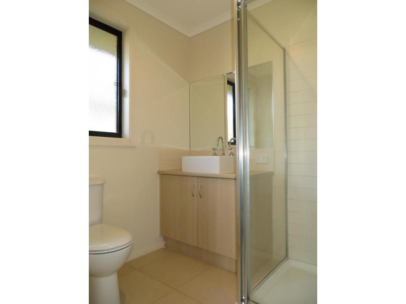 14 Miller Close, Drouin VIC 3818