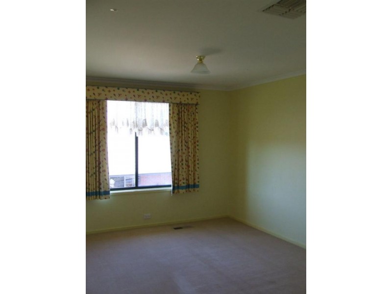 7 Dallas Court, Warragul VIC 3820