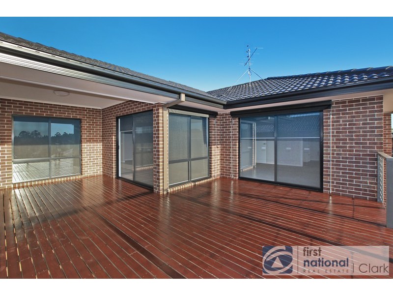 17 Willow Crescent, Warragul VIC 3820