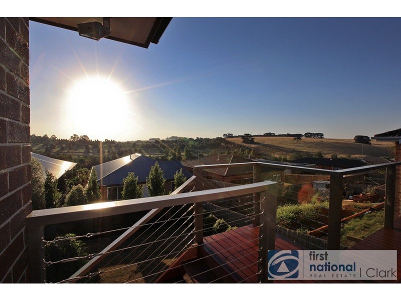 17 Willow Crescent, Warragul VIC 3820