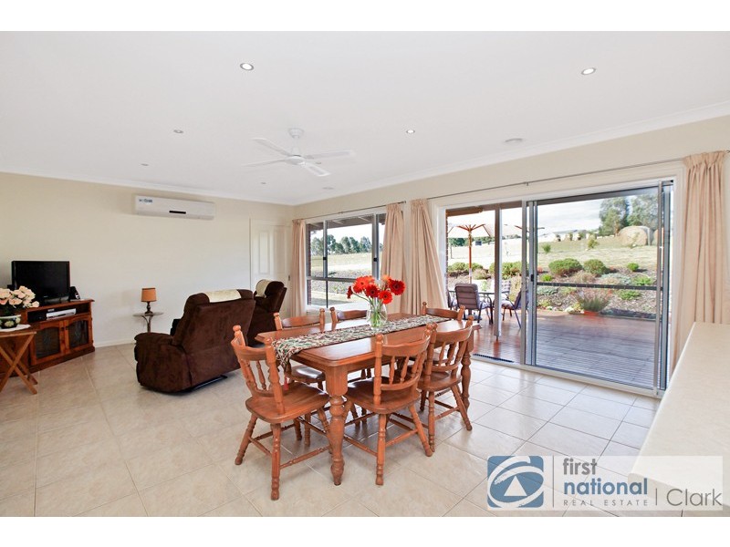 11 Golfview Court, Drouin VIC 3818