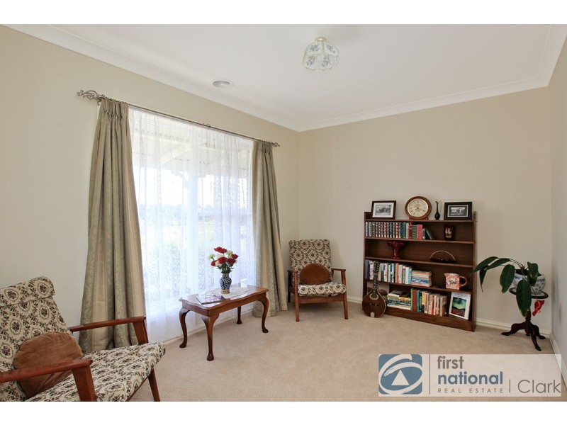 11 Golfview Court, Drouin VIC 3818