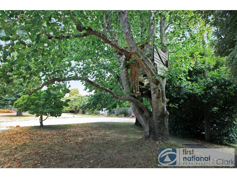 7 James Court, Warragul VIC 3820