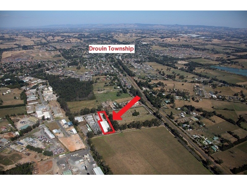 68 Weerong Road, Drouin VIC 3818