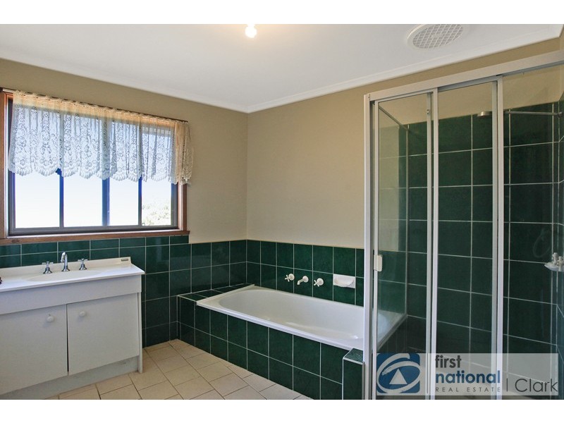 3 & 4/137 Brandy Creek Road, Warragul VIC 3820