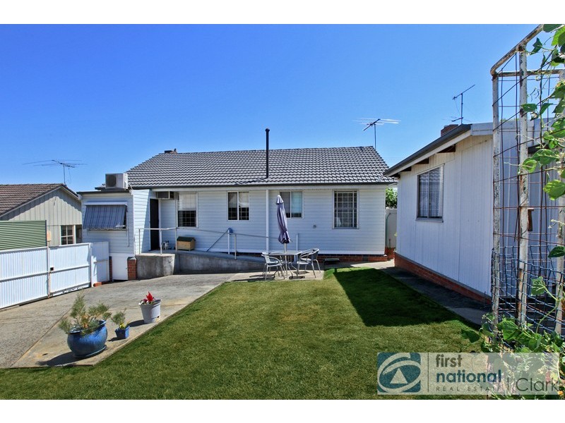 12 Henshall Street, Warragul VIC 3820