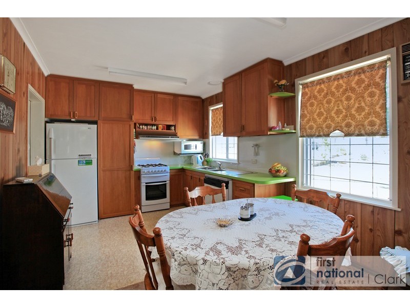 12 Henshall Street, Warragul VIC 3820