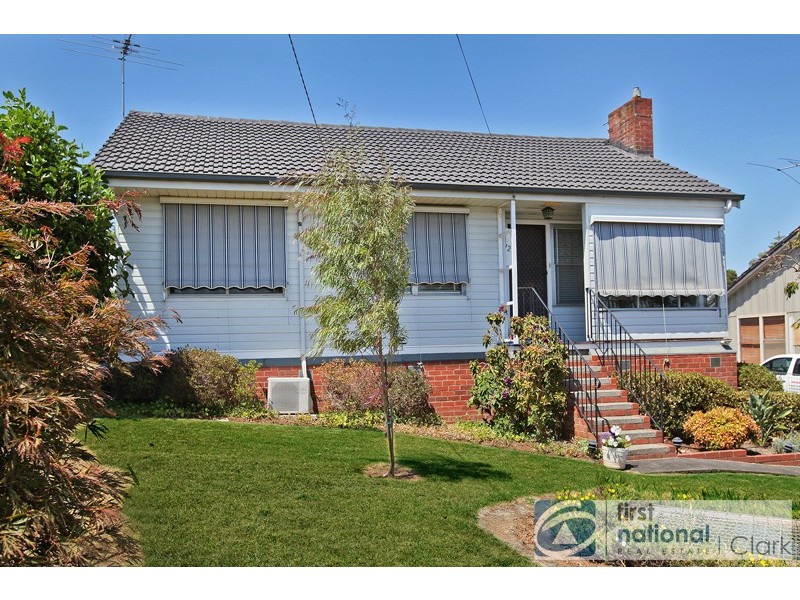 12 Henshall Street, Warragul VIC 3820