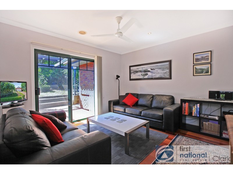 6 Willow Crescent, Warragul VIC 3820