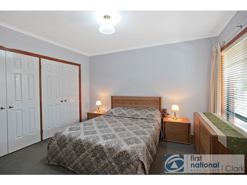 6 Willow Crescent, Warragul VIC 3820