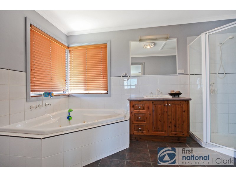 30 Burtonwood Court, Neerim South VIC 3831