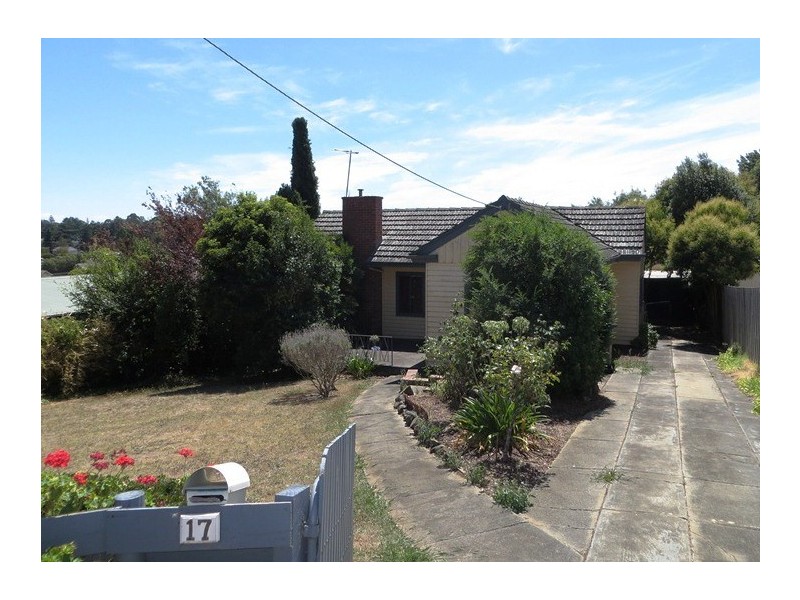 17 Alford Street, Warragul VIC 3820