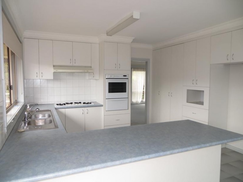 34 Windhaven Drive, Warragul VIC 3820
