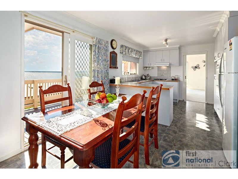 20 Hatfield Drive, Drouin VIC 3818