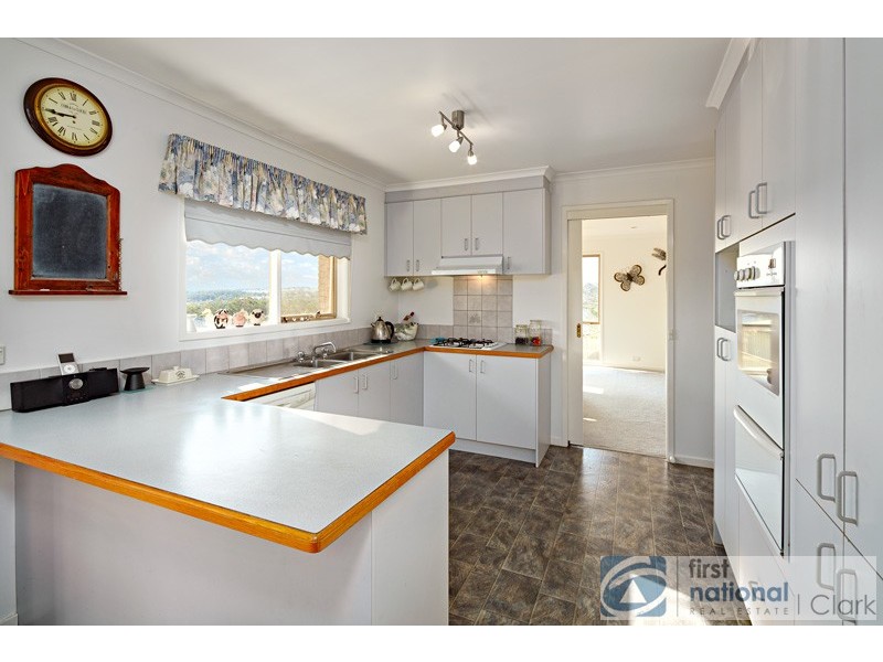 20 Hatfield Drive, Drouin VIC 3818