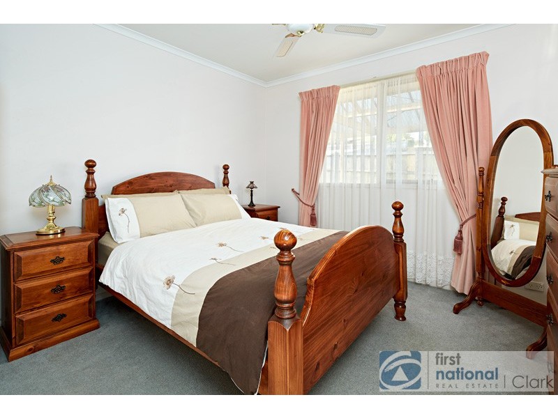 20 Hatfield Drive, Drouin VIC 3818