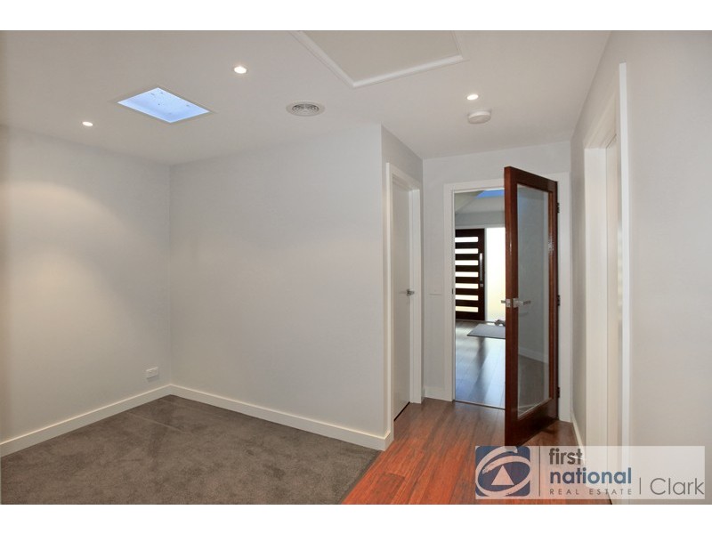 23 Caton Street, Warragul VIC 3820