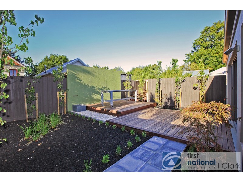 23 Caton Street, Warragul VIC 3820