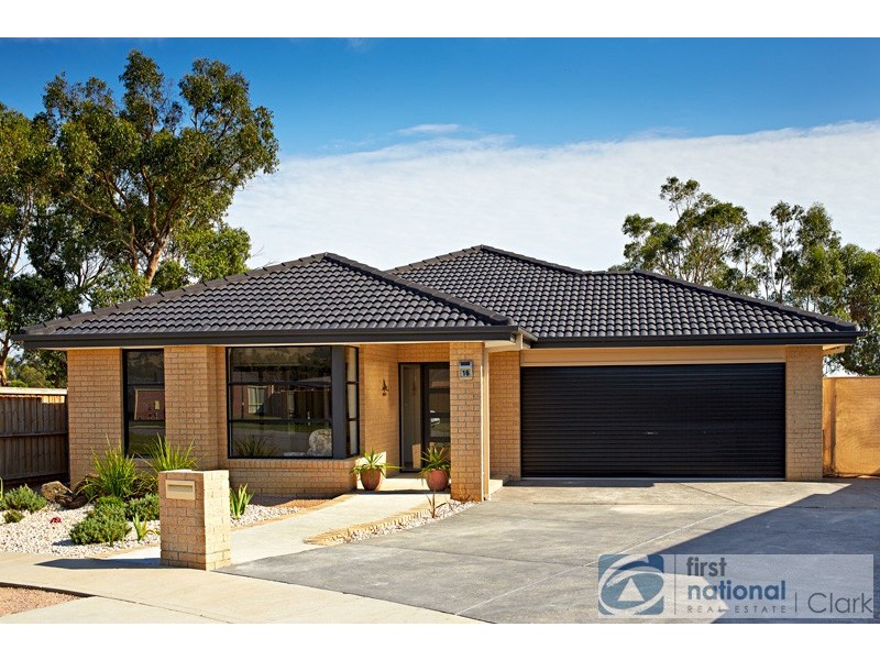 16 Durling Close, Yarragon VIC 3823