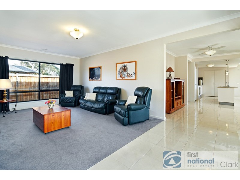 16 Durling Close, Yarragon VIC 3823