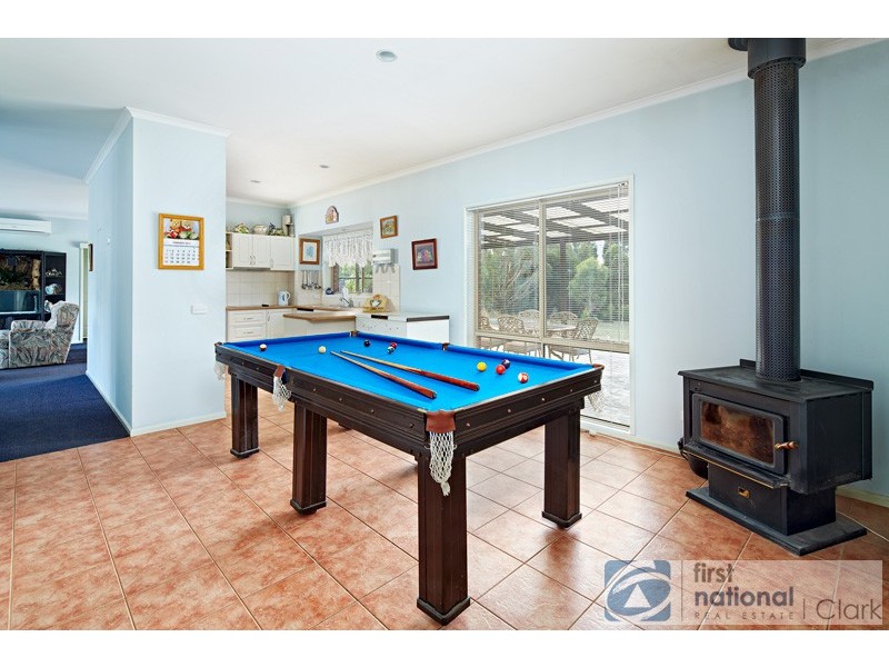 25 Fairway Drive, Drouin VIC 3818