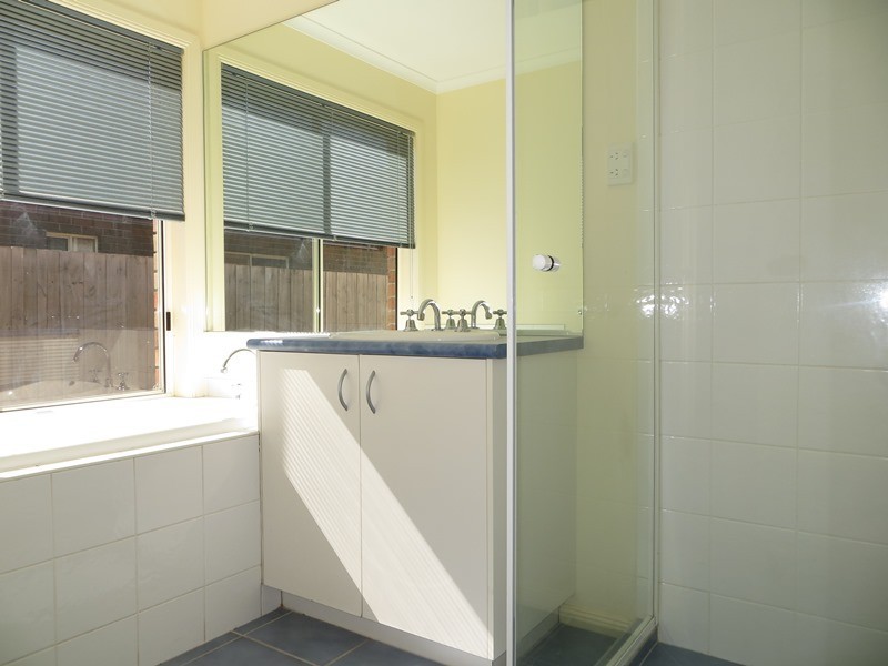 106 Stoddarts Road, Warragul VIC 3820