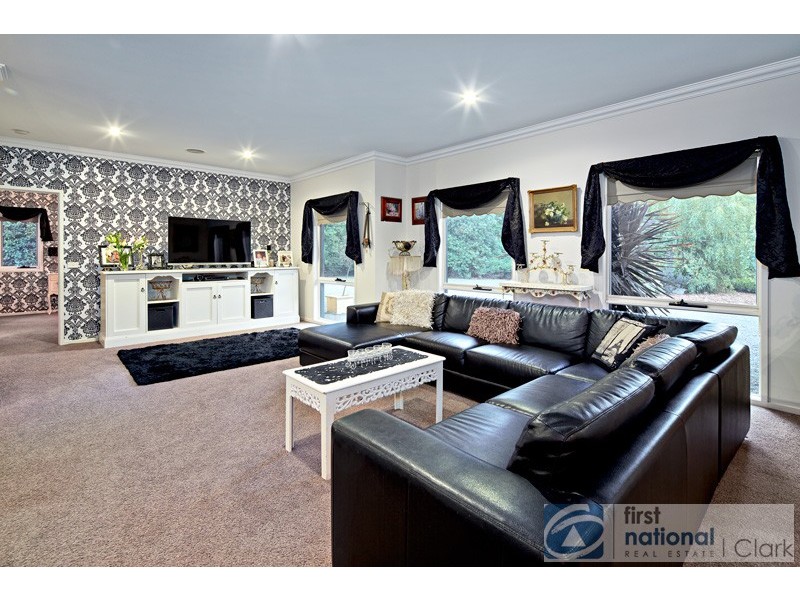 7 Bella Vista Drive, Warragul VIC 3820