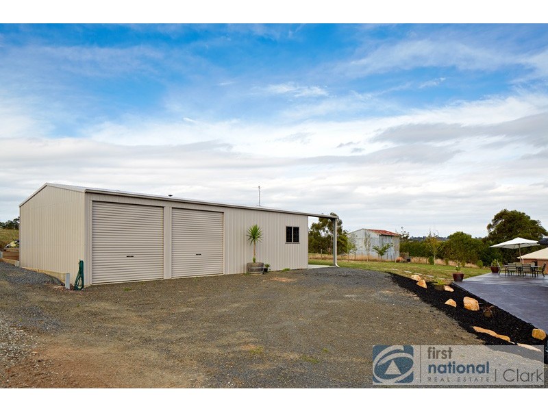 4 Oxley Court, Drouin VIC 3818