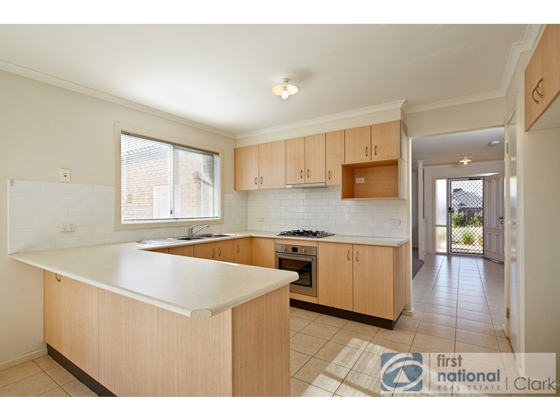 6 Oxley Place, Warragul VIC 3820