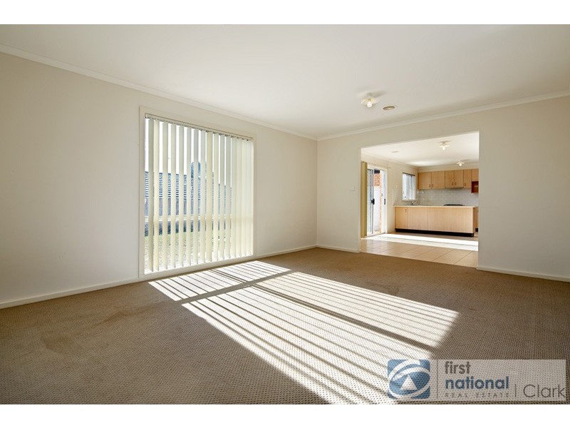 6 Oxley Place, Warragul VIC 3820