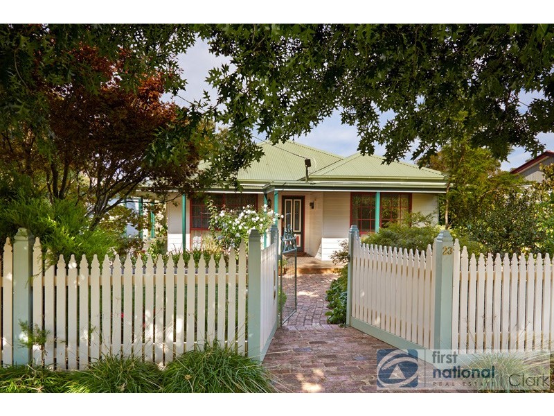23 Flinders Road, Longwarry VIC 3816