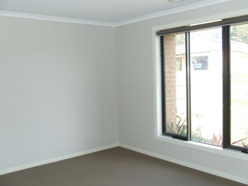 34 Summerhill Blvd, Drouin VIC 3818