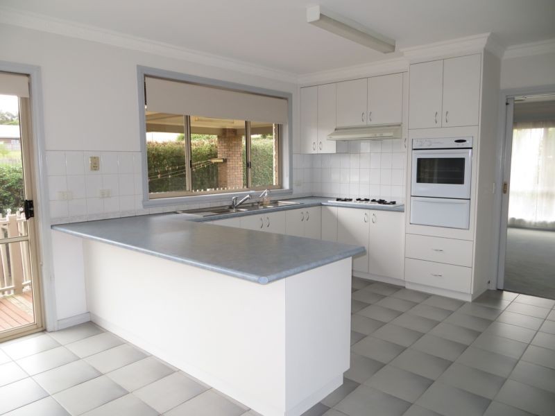 34 Windhaven Drive, Warragul VIC 3820