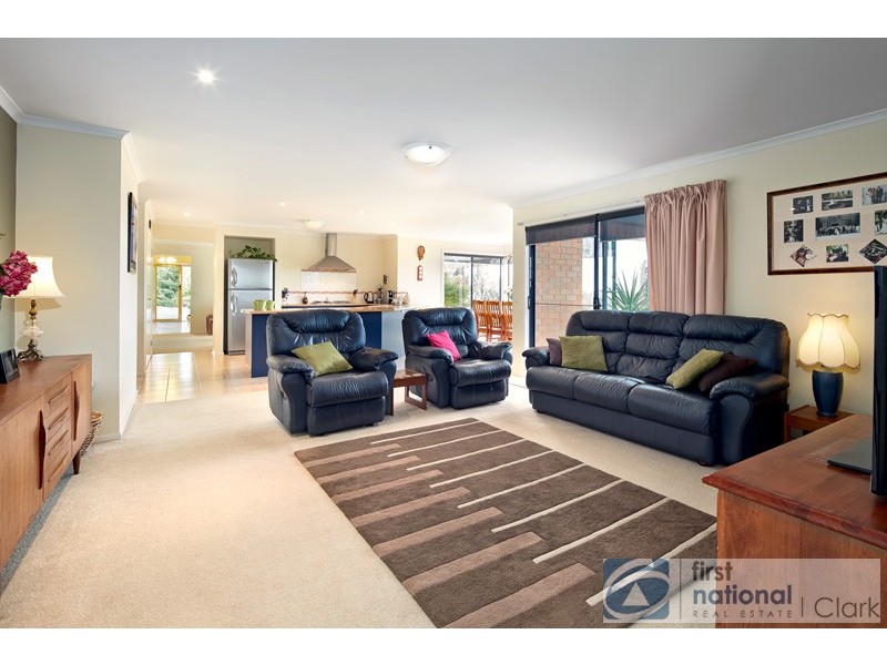 40 Shirley Rd, Neerim South VIC 3831