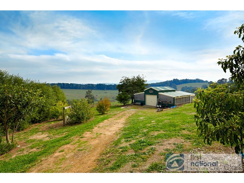 40 Shirley Rd, Neerim South VIC 3831