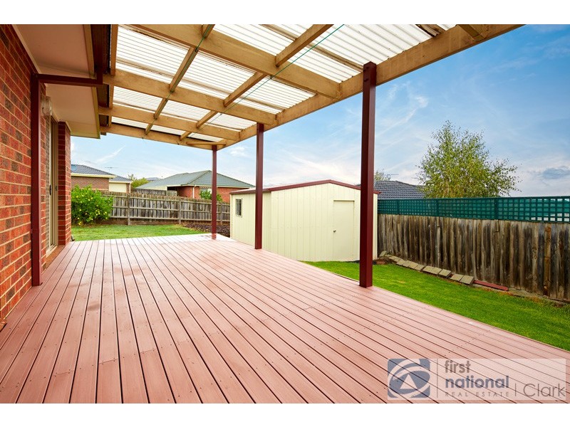 1 Cameron Court, Drouin VIC 3818