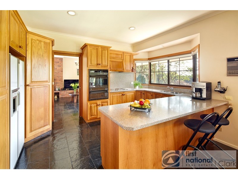 5 Ablett Court, Drouin VIC 3818