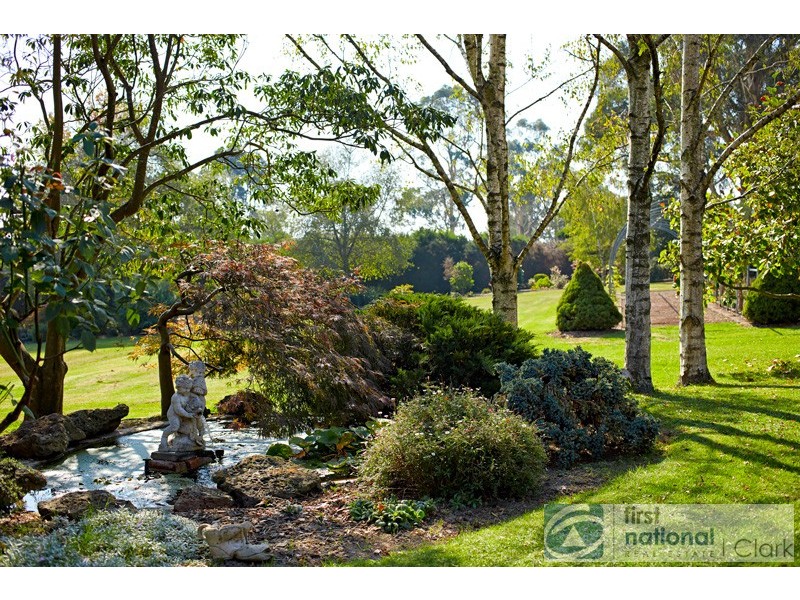 5 Ablett Court, Drouin VIC 3818