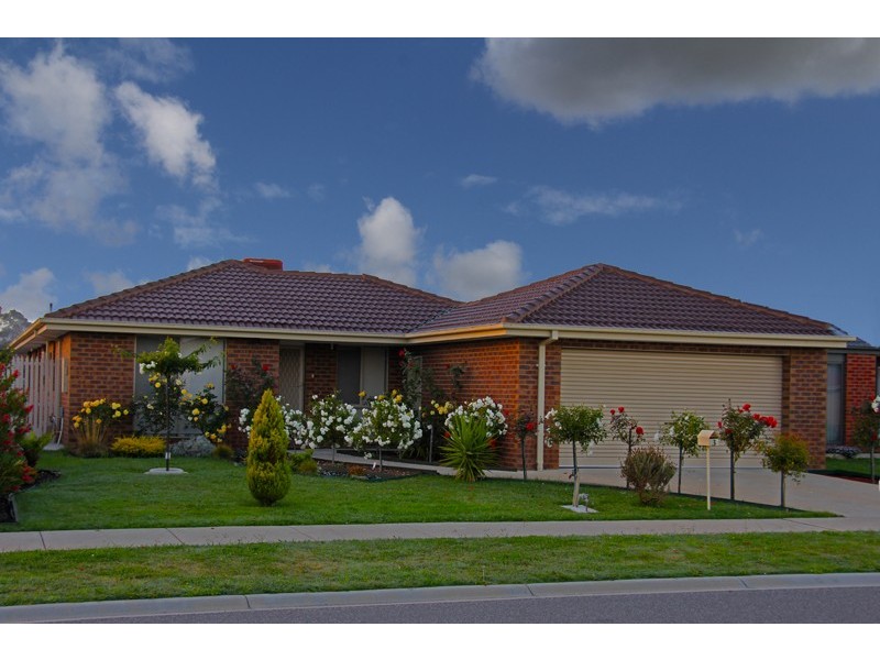 3 Oak Avenue, Longwarry VIC 3816