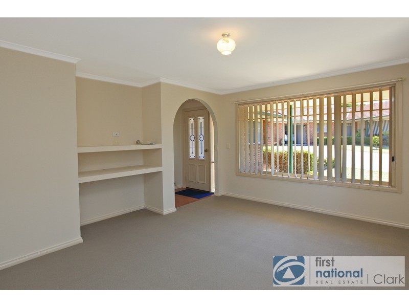 1/19 Janette Close, Warragul VIC 3820