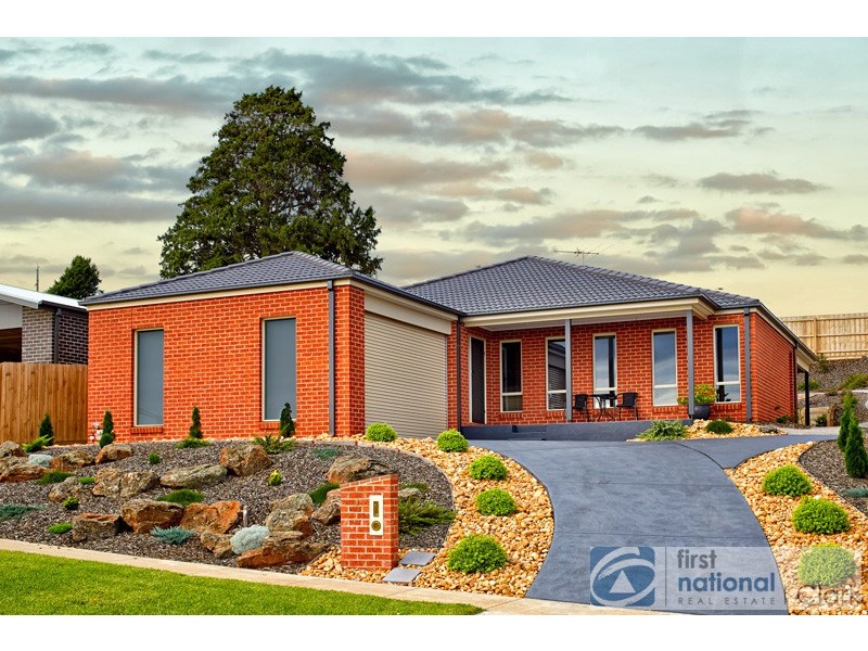 9 Bladen Street, Warragul VIC 3820