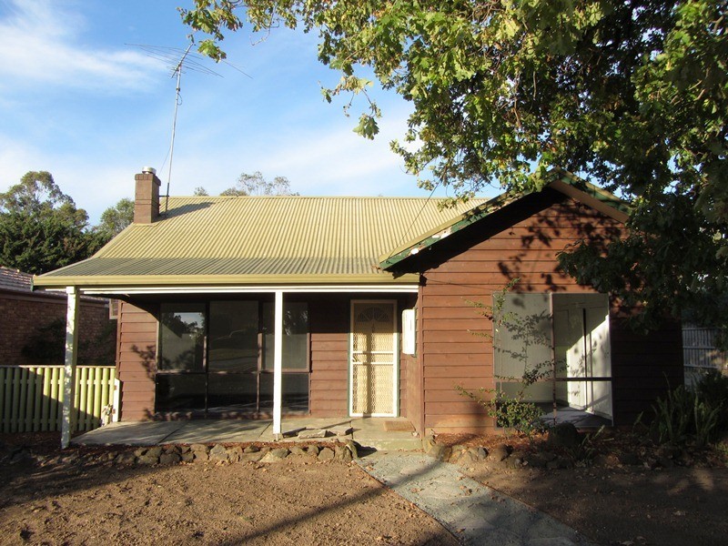 31 Nash Road, Bunyip VIC 3815